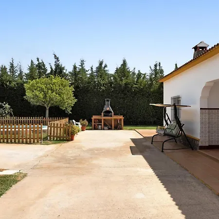 Tramontana - Sólo Familias * Conil De La Frontera